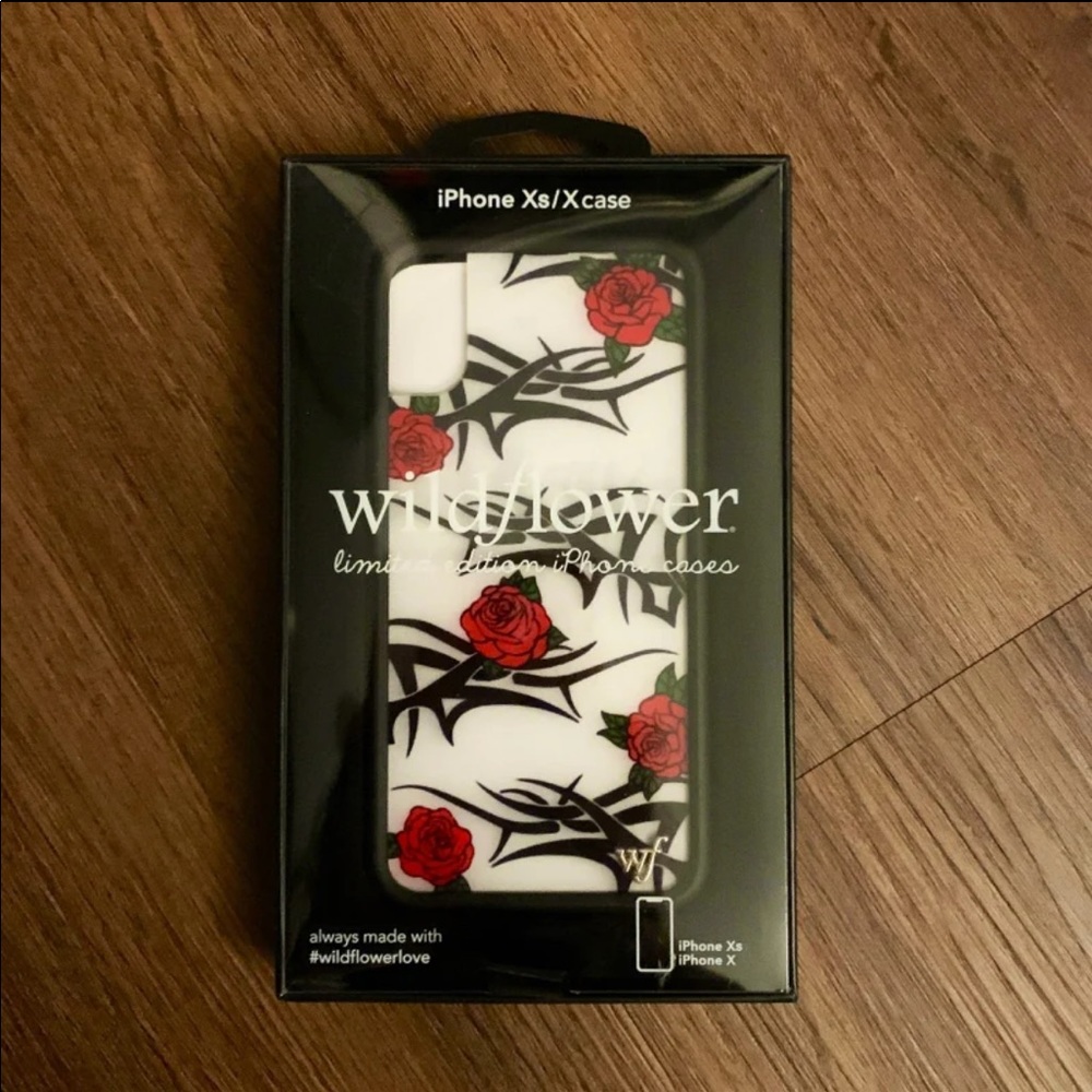 ❌SOLD❌Rose Wildflower iPhone X/XS Case